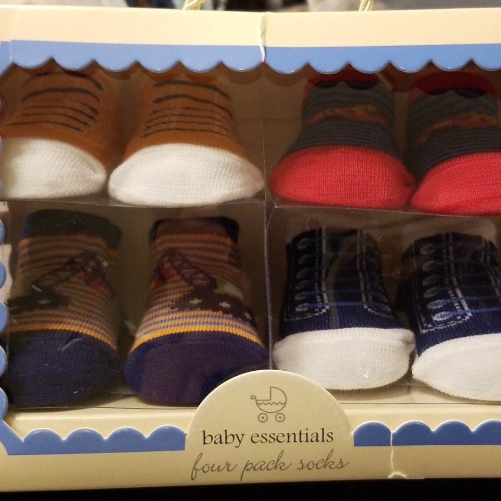 Baby Essentials four pack socks